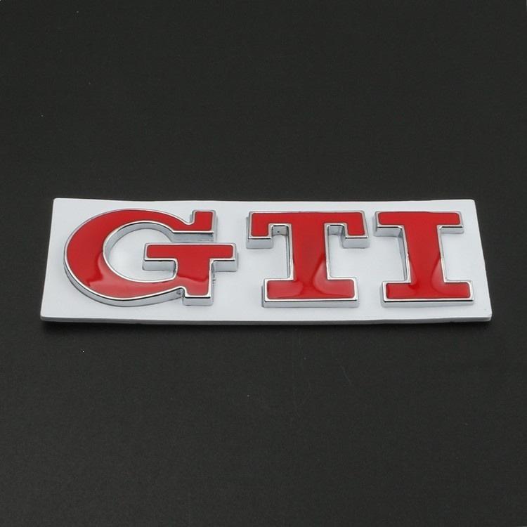 Kompatibilis Volkswagen POLO, Golf és GTI emblémákkal, hűtőrács logókkal, nyuszi matricákkal és egyedi csomagtérajtó jelvény dekorációkkal.