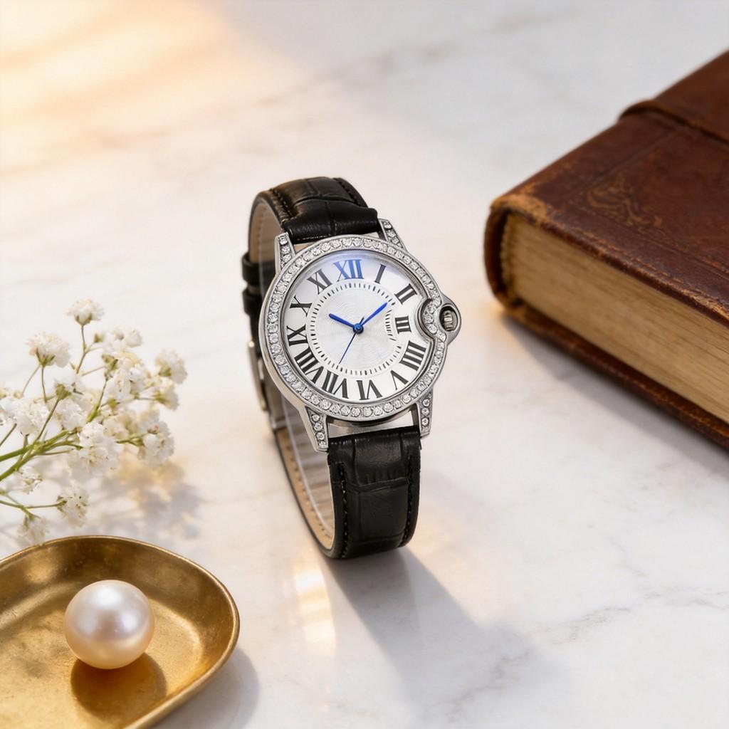 Fashion Lady Quartz Watch With Leather Strap For Casual Wear