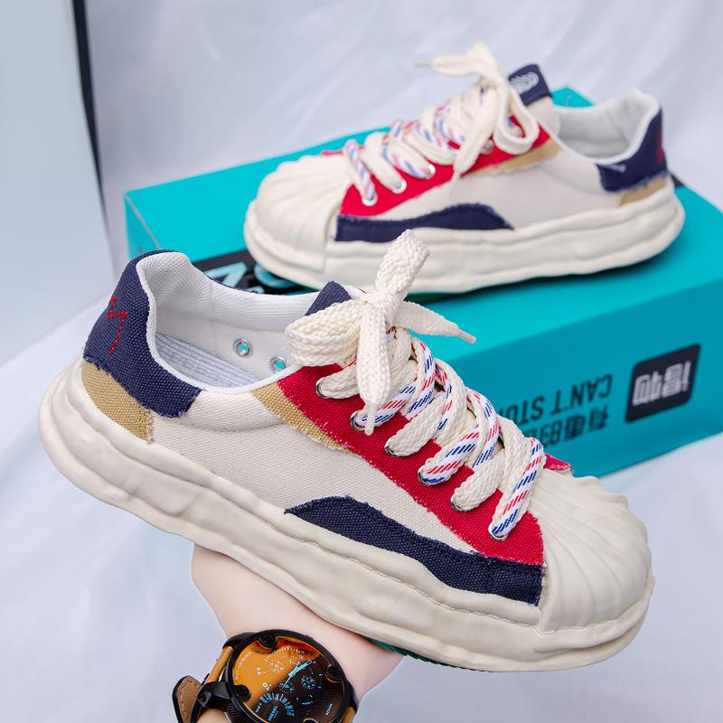 

Холщовые туфли Мужские модные туфли Shell Head Корейская версия Модные дышащие туфли Персонализированные трендовые студенческие туфли для сноуборда Мужская обувь 44