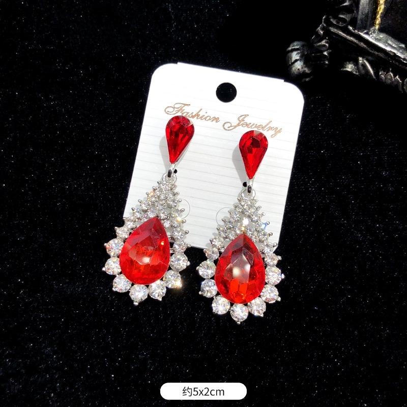 Korean Version of Celebrity Luxury Crystal Flash Diamond Stud Earrings Women's Banquet Exaggerated Temperament Fringed Earrings Retro Zircon Earrings