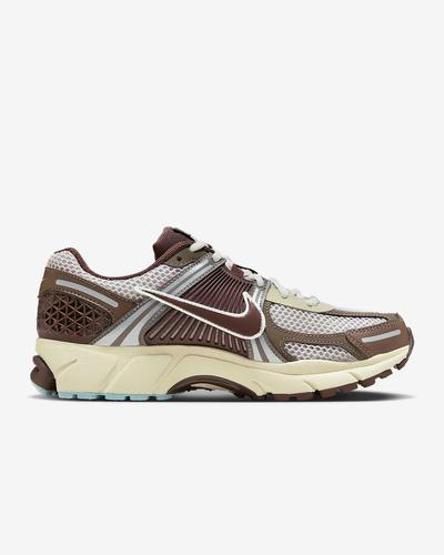 Nike Zoom Vomero 5 Running shoes Women's FD9920-022 Size