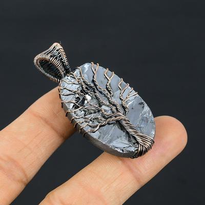 Arbre de vie Shungite Gemstone Copper Wire Wrap Handmade Pendentif Bijoux Cadeau pour l'amour