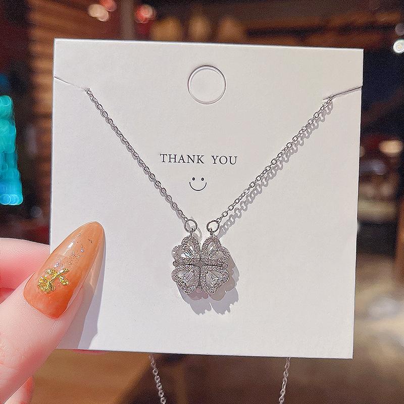 Niche design sense does not fade clavicle chain new fashion simple neck chain Japanese and Korean all-match light luxury titanium steel necklace women