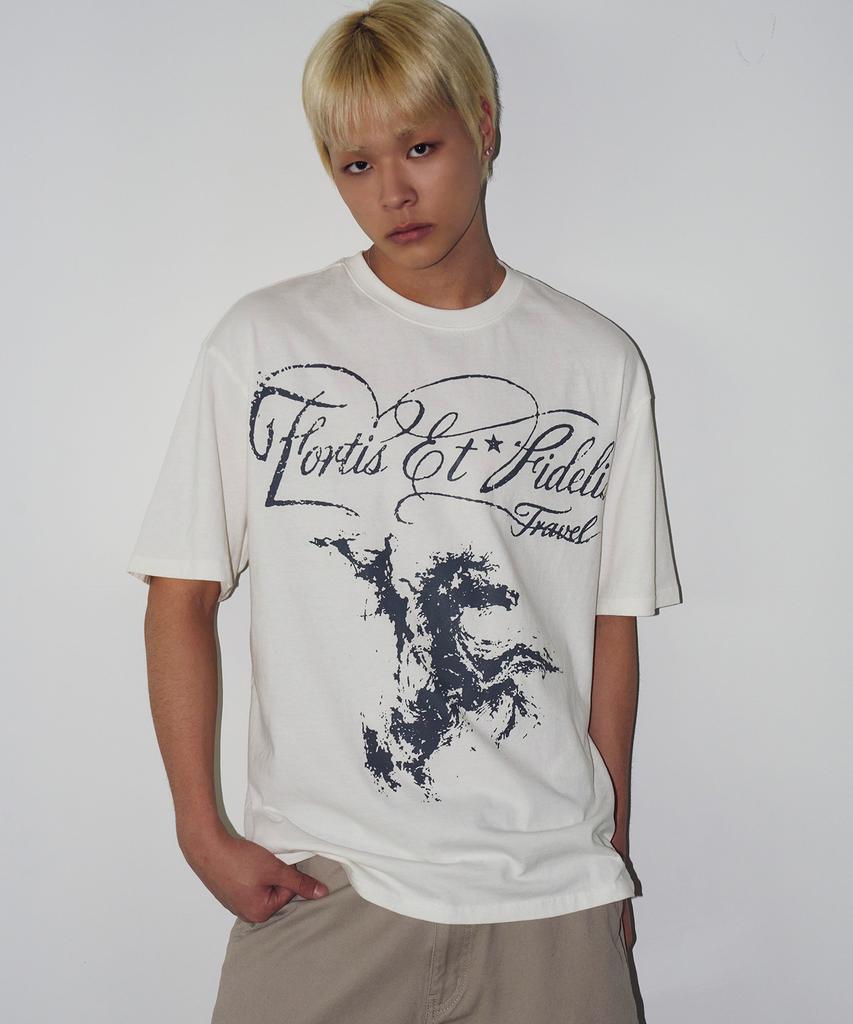 TRAVEL Fortis Horse Pigment Short Sleeve T-Shirt Cream