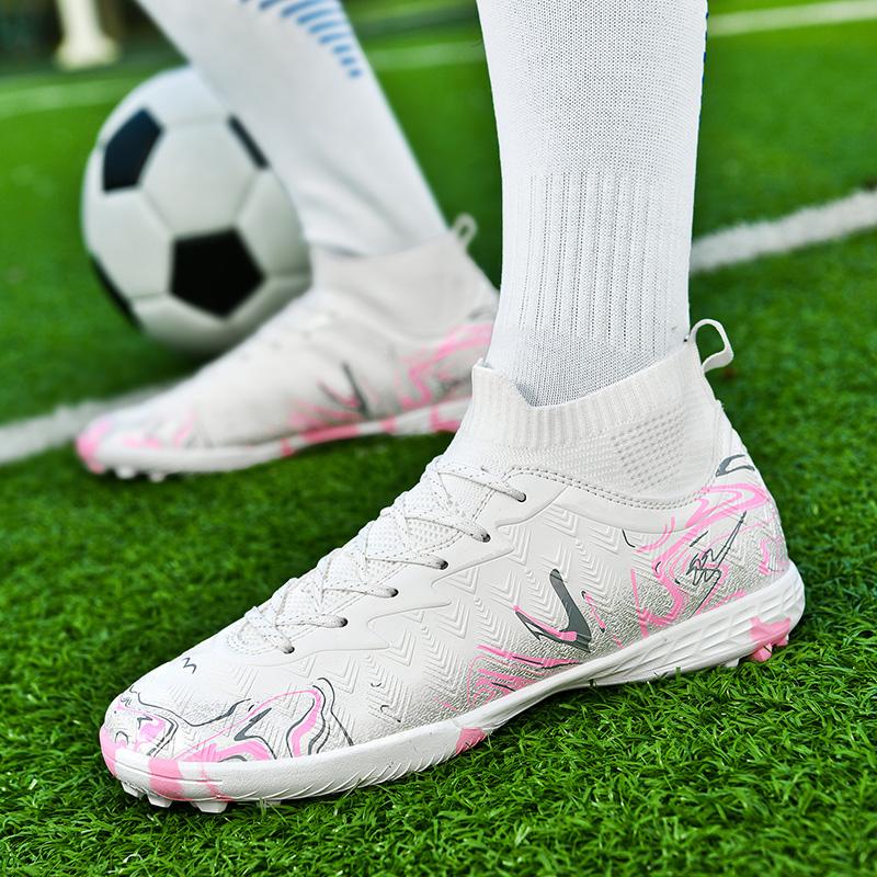 35-45 Unisex Football Boots Rubber Soft Sole Short Nail Artificial Turf Youth Children Football Shoes Boys Soccer Shoes