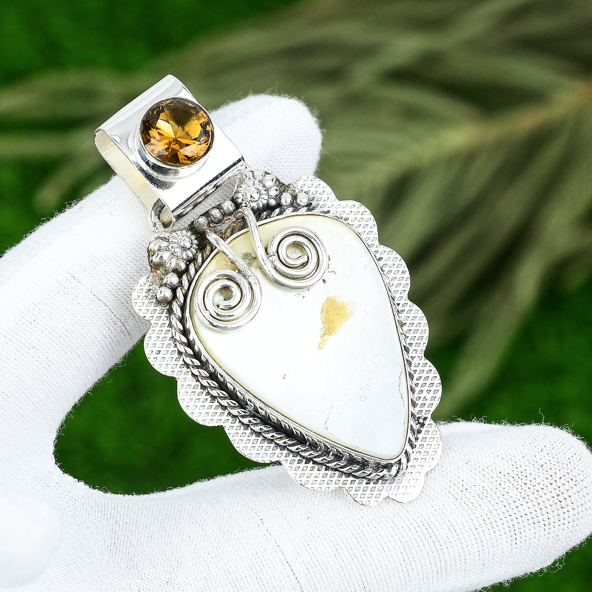 

Natural Mother Of Pearl Gemstone Pendant White 925 Sterling Silver Jewelry