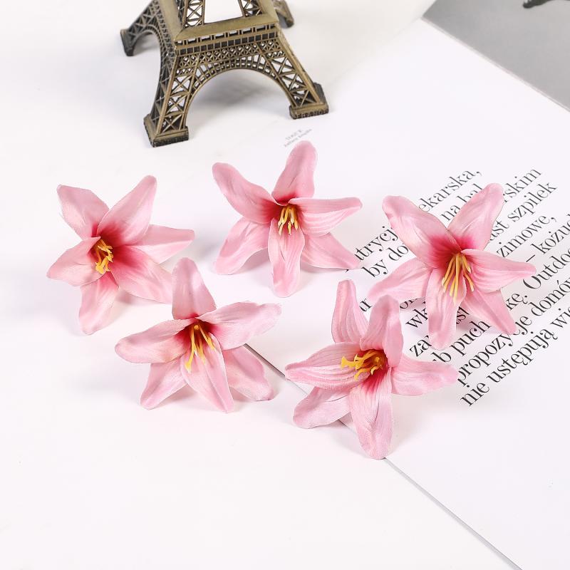 Lilien Seidenblumen Kopfschmuck: Künstlicher Blumiger Haarschmuck für DIY, Handgemachte Dekoration, Hochzeiten und Heimdekoration