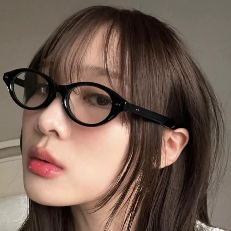 Fashion  Vintage Oval Frame Glasses Retro Eyewear Brand Shades Computer Reading Eyeglasses Anti-Blue Light Glasses Decoration