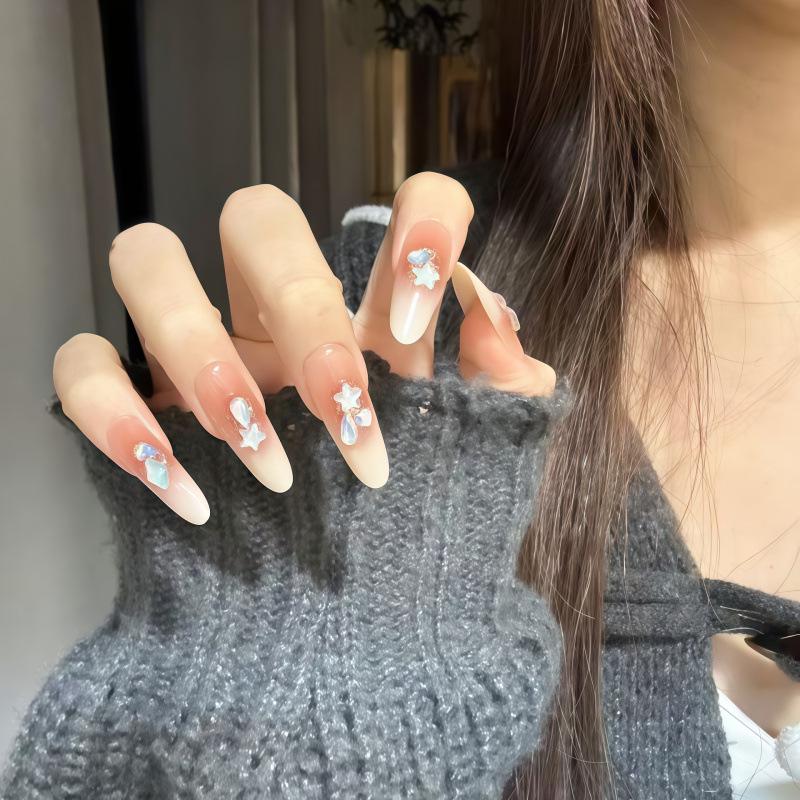 Butterfly Poem Dance: Handmade Cat Eye Blush Manicure – Gentle, High-End, Ice Crystal Fairy Style
