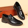 Large size soft sole soft surface casual crocodile leather shoes
