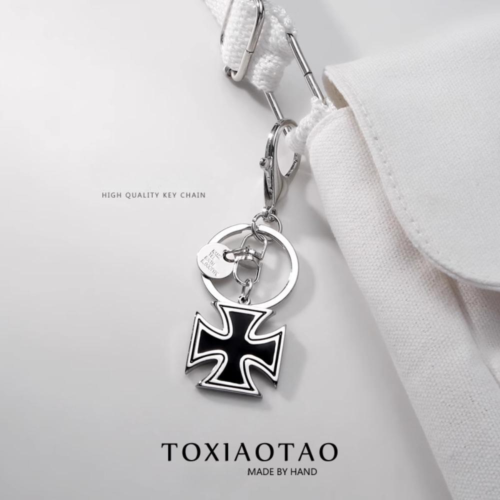 Vintage pruský německý kovový železný kříž přívěsek na klíče Sauvignon německá pamětní závěsná ozdoba