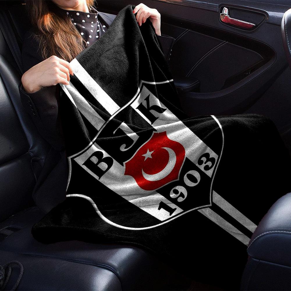 Football Club Emblem Stripe Print Flannel Throw Blanket, Sports Fan Soft Warm Blanket for Sofa Bed Couch Home Use