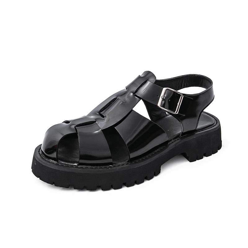Fashion Men's Sandals 2025 Summer New Breathable Roman Casual Hollow Out Leather Shoes Plus Size Thick Bottom Hole Hole Shoes