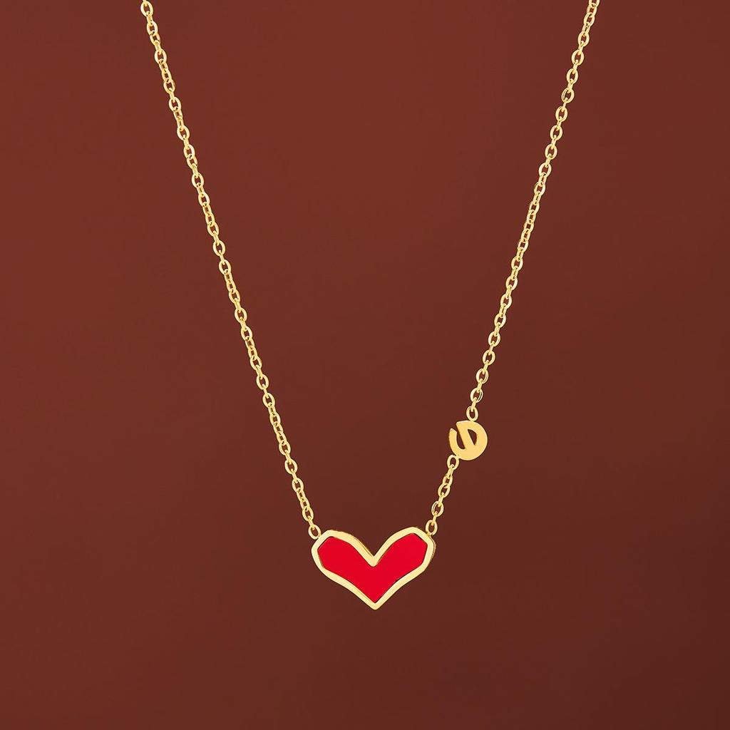 Titanium Steel Single-Minded Love Letter Necklace - Fade-Resistant Clavicle Chain for Women