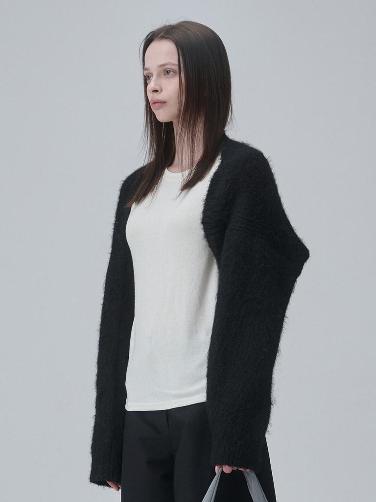 Akokeu Flow 2-Way Crop Knit_Black