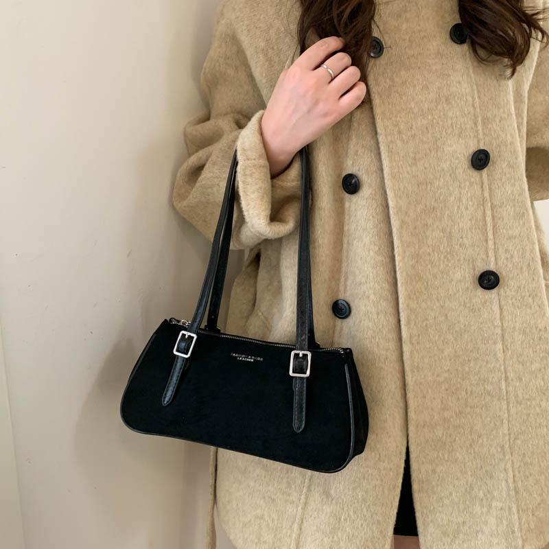 Suede bag women's 2025 new trendy fashion versatile shoulder messenger bag premium sense Maillard armpit bag