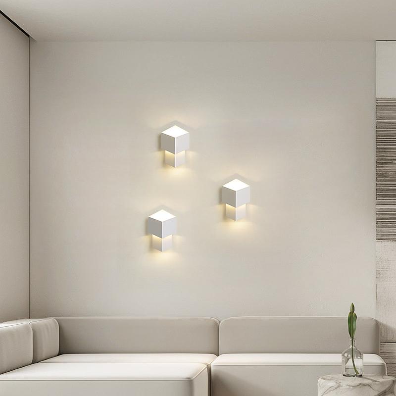 Creative Led Wall Lamp Simple Modern Bedroom Bedside Living Room Lamp Simple Modern Dining Room Lamp Table Bar Table Lamp