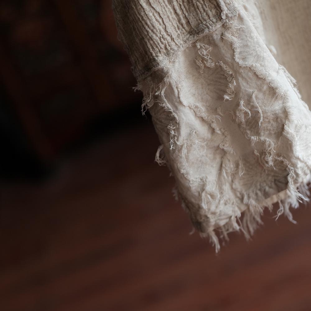 Alte Hanf-Weste mit Schlammflicken - Hemd im künstlerischen chinesischen Stil