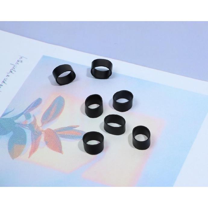 ONLYKXY 200 Pieces Black Mini Silicone Cable Ties 0.3 inch Diameter Flat Rubber Bands Elastic Bands Supplies Reble Rubber Rings Thick Rubber Bands