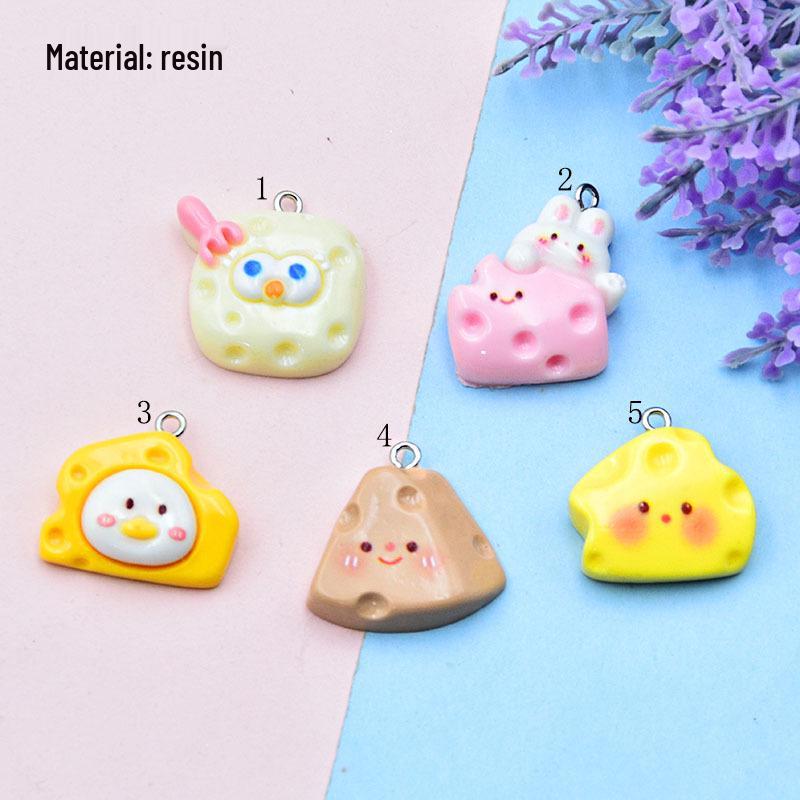 Resin Cartoon Rabbit Cheesecake Keychain Pendant