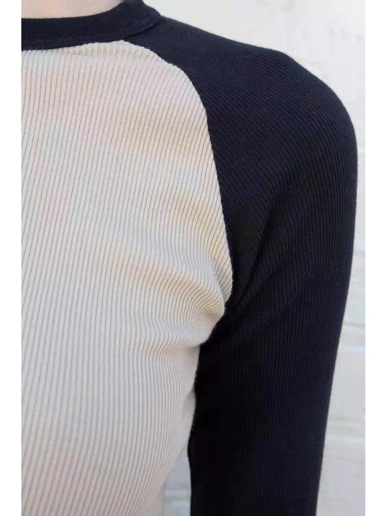 Women's Slim Fit Ribbed Crew Neck Long Sleeve T-Shirt, Short Style for Spring 2024 - Trendy High Waist Outfit