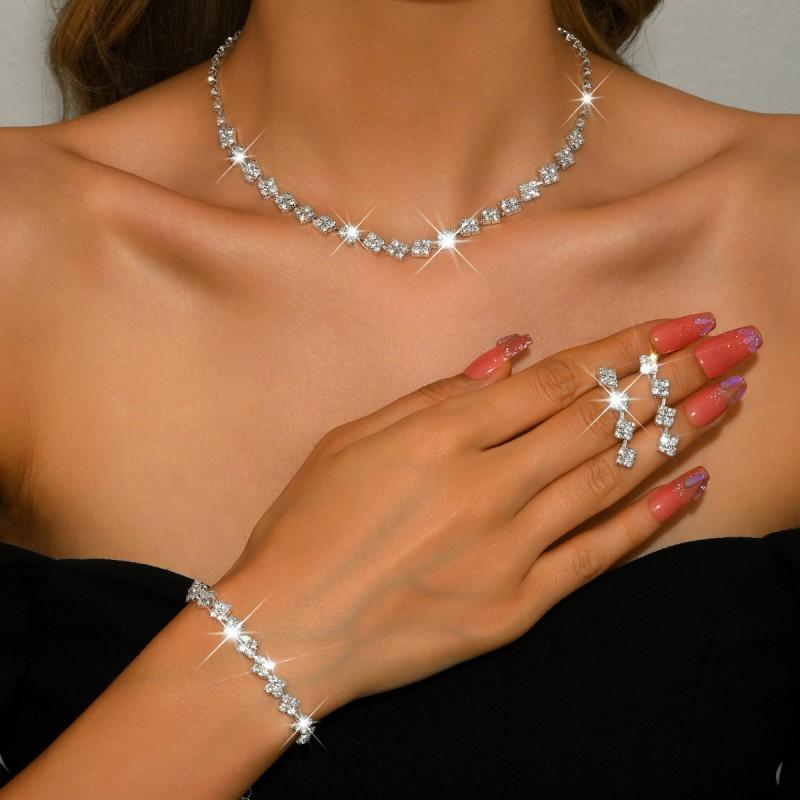 Elegant Four Leaf Clover Crystal Jewelry Set Women - Necklace Earrings Bracelet In Eco-Friendly Gold Or Plating