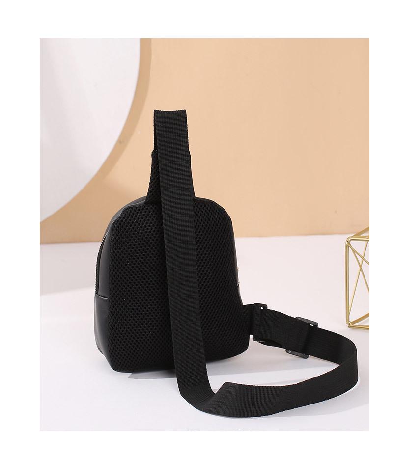 2026 Women's Textured PU Chest Bag: Fashion Diamond Lattice with Wide Shoulder Strap for Casual Wear