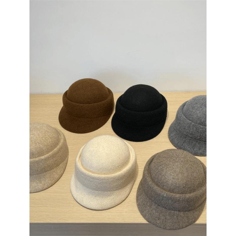 Spring and Autumn New Retro Equestrian Hat Women's Autumn and Winter Versatile Height Increasing Cranium Top Short Brim Peaked Hat Tide Ins