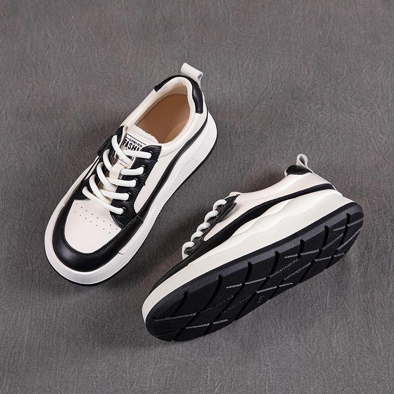 

Первый слой коровьей кожи маленькие туфли на доске женские весна 2025 новая кожа растворяющая плоскую подошву толстая подошва одинарные туфли женские повседневные туфли 40 чёрный