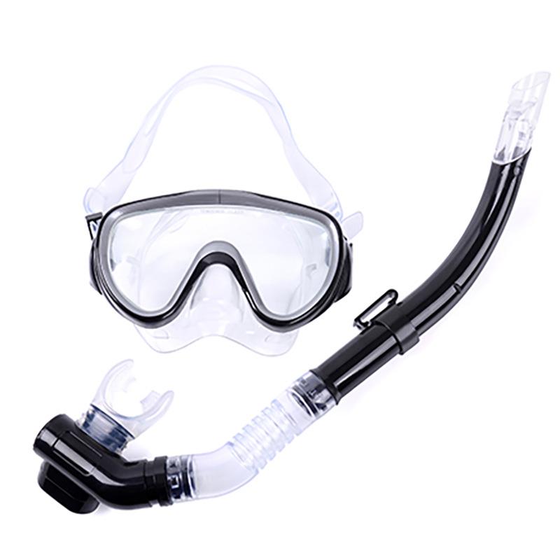 

Маска с большим обзором, набор очков для дайвинга из закаленного стекла, сноркелинг, трубка для дыхания с силиконовым загубником, оборудование, двойной дренаж. 109-502 Two-piece set чёрный