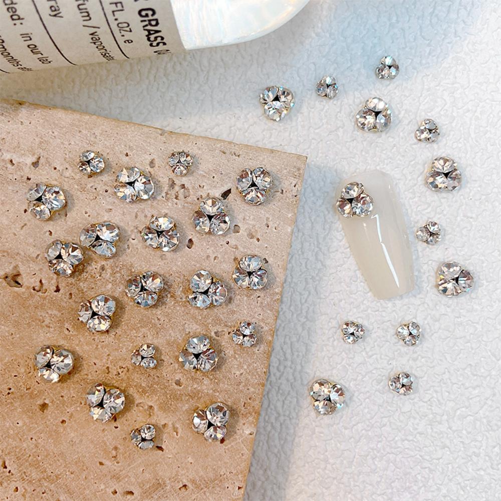 10pcs Shining 3D Nail Art Decoration Luxury Crystal Nail Art Charms  Manicure Accessory