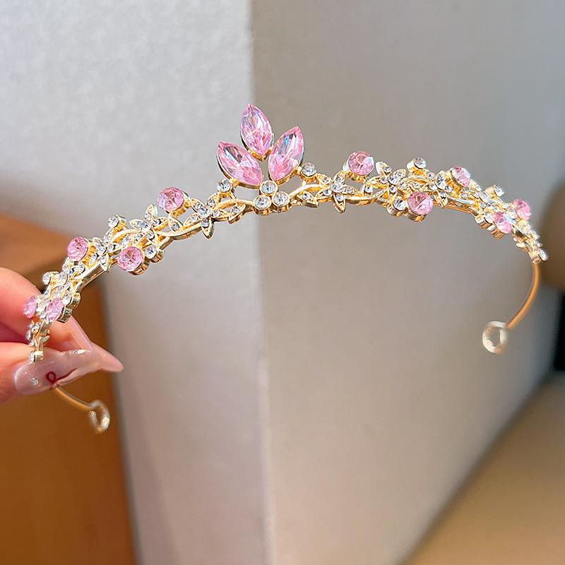 Colorful Elegant Heart Crown For Women Perfect Birthday Gift Party Accessory C-Position Essential Role Play Costome