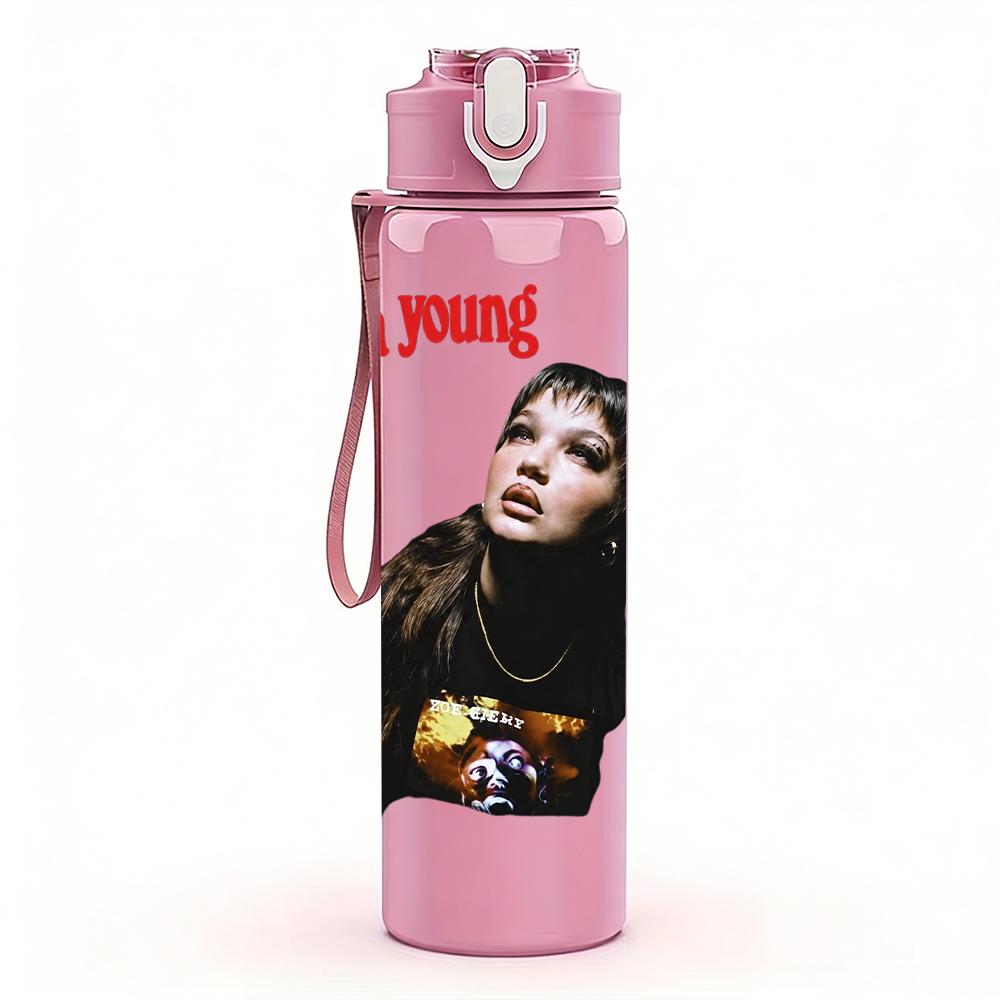 1PC Retro Long Hair Female Singer Portrait Print 750ml Portable Sports Water Bottle Leakproof Gym Outdoor Travel Drink Cup