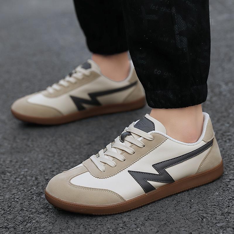 New casual shoes soft sole comfortable sports shoes breathable mesh student running shoes