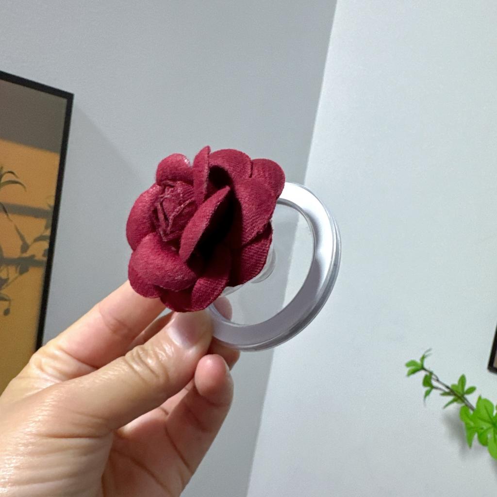 Cute 3D flower Magnetic suction bracket Foldable Griptok Phone Holder for IPhone Samsung Support Socket Pocket Grip Stand Bracke