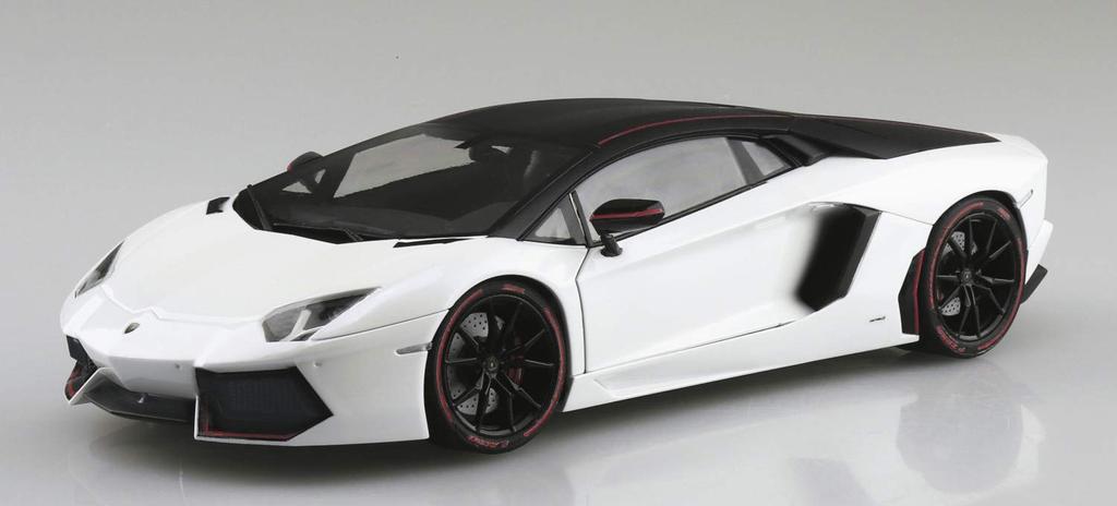 Aoshima Bunka Kyozaisha The Supercar Series 2014 Lamborghini Aventador Pirelli Edition Plastic Model 1/24 No.12