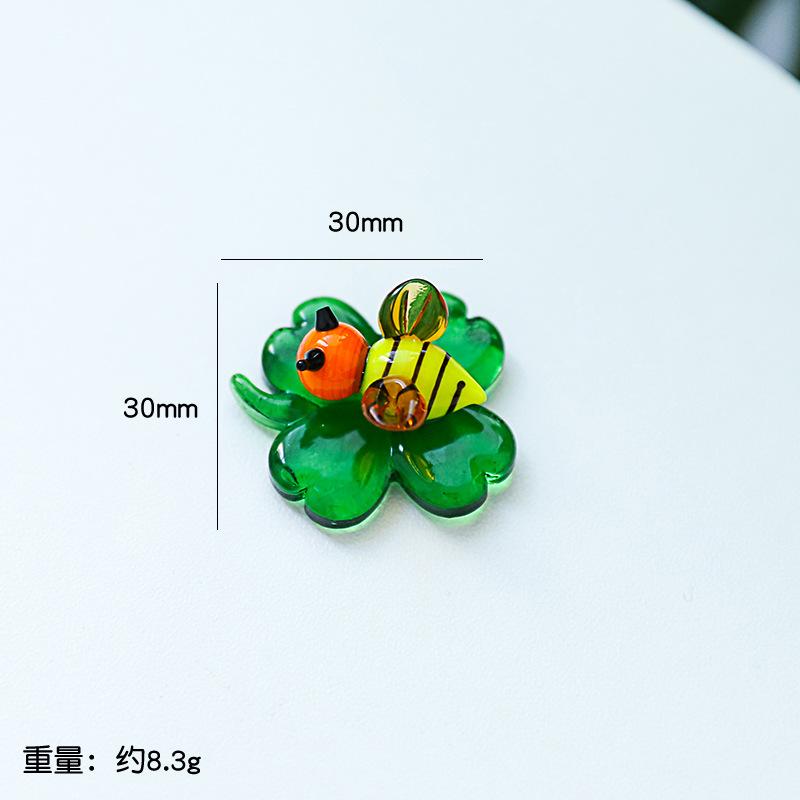 

Creative Mini Class Beetle Snail Figurine Butterfly Cute Small Animal Household Living Room Desktop Glass Ornament Figurines New