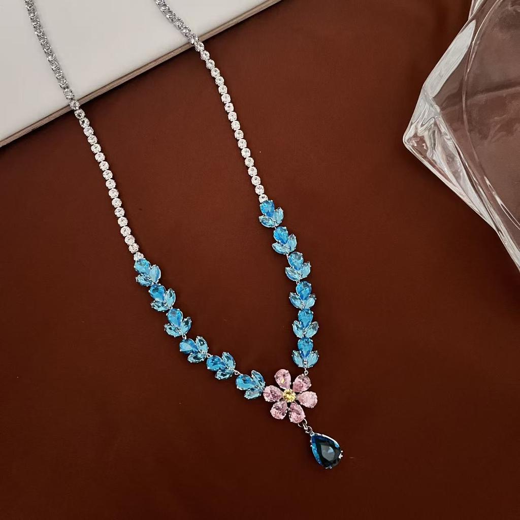 Super Flash Zircon Flower Water Drop Long Earrings Temperament Light Luxury Sweet Set Earrings