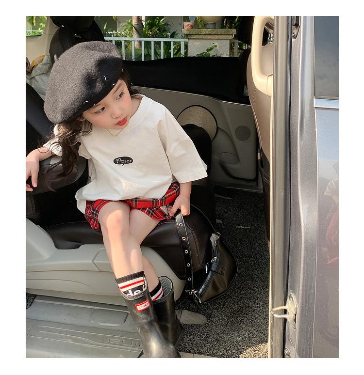 Baumwoll-T-Shirt für Mädchen mit kurzen Ärmeln: Trendiges Sommer-Print-Top