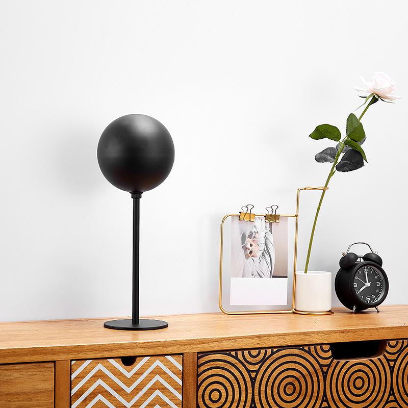 Wall-Mounted Helmet Rack: Versatile, Punch-Free Display & Storage for Helmets and Hats