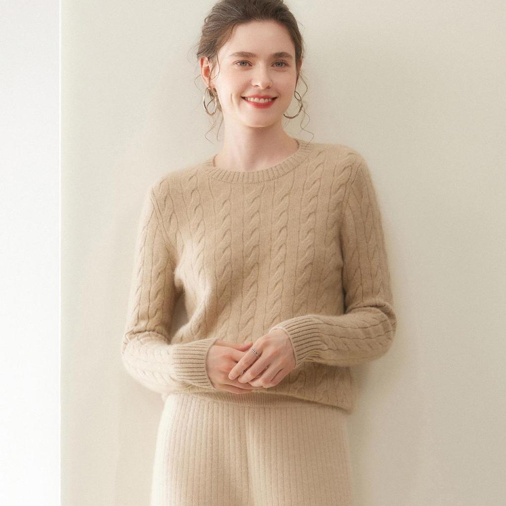 Elegant Seven-Stitch Cashmere Sweater - Women's Round Neck, Loose Fit, Warm and Cozy for Autumn and Winter