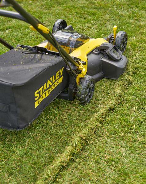 Battery Lawn Mower 50Cm V20 18V 2*4.0Ah - S/Sfmcmw2651