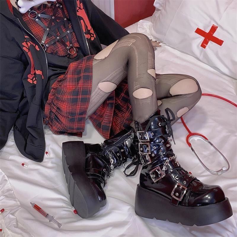 Height-increasing Short Boots, Black Retro British Style Platform Martin Boots, Women's 2025 Autumn New Versatile Skirt