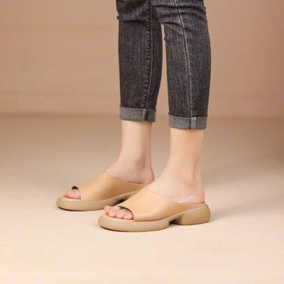 Fashion 2024 Summer New Fashionable Women's Slippers Round Head Outwear Thick Sole Solid Color Versatile Single Shoes for Women