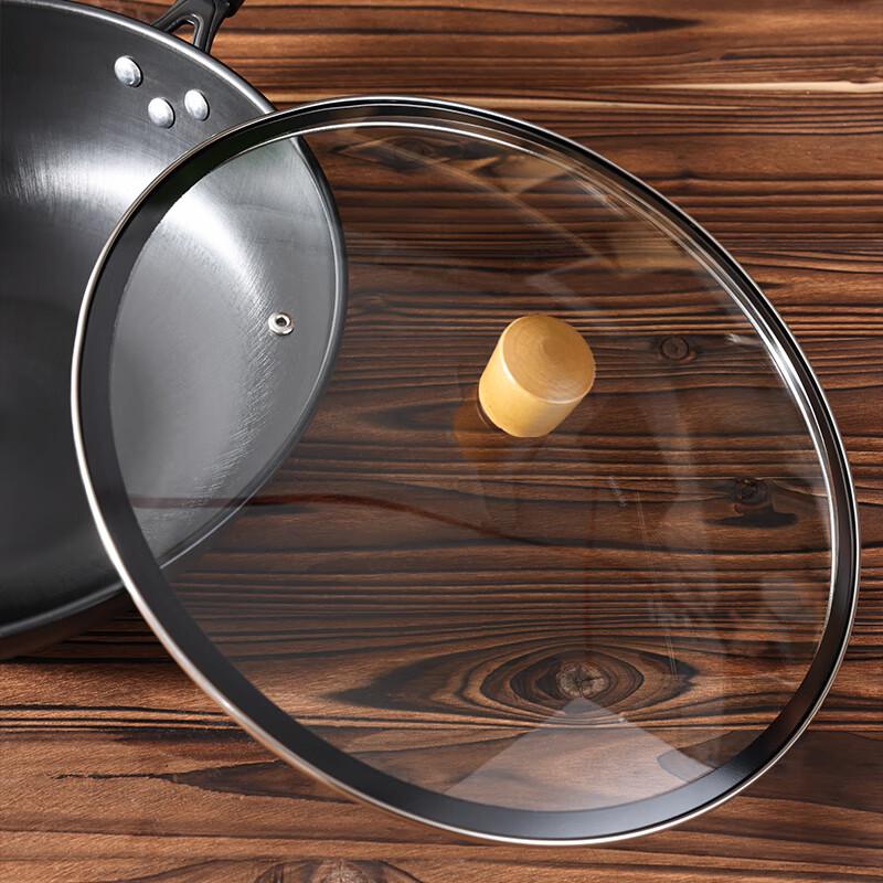 World Kitchen Fine Iron Dragon Scale Wok