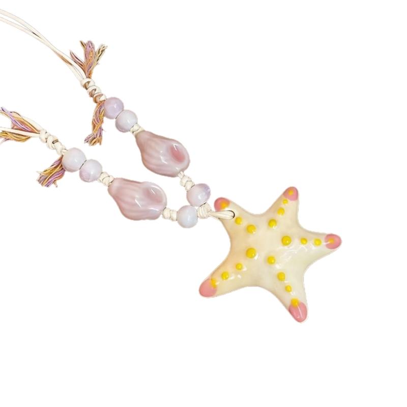 

Graceful Starfish And Shell Beaded Necklace In Soft Colors Handmade Shell Bead Chain For Feminine Jewelry Wardrobe рожевий
