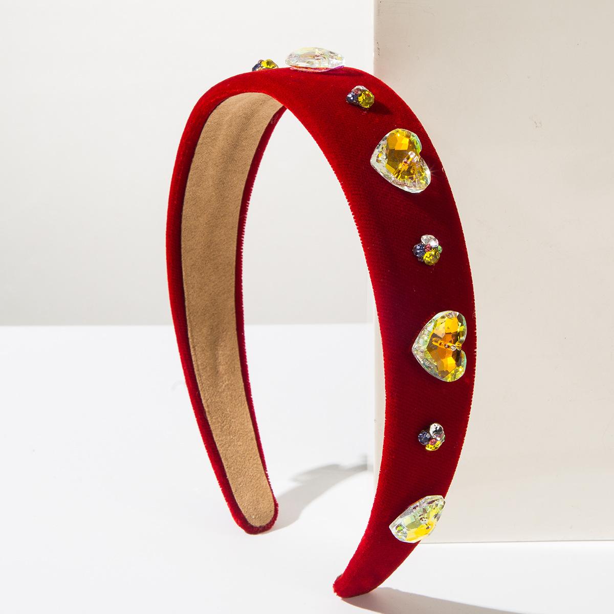 

Бархатный ободок в стиле барокко с сердечком и широким краем из стразов для женщин, высококачественный роскошный универсальный аксессуар для волос для бала красный