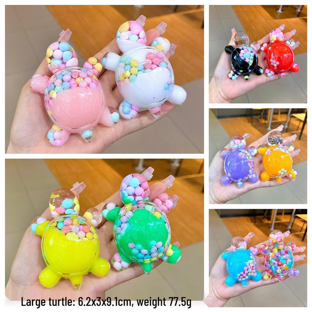 Creative Quicksand Turtle Keychain with Acrylic Macaron Colors and Large Display Stand