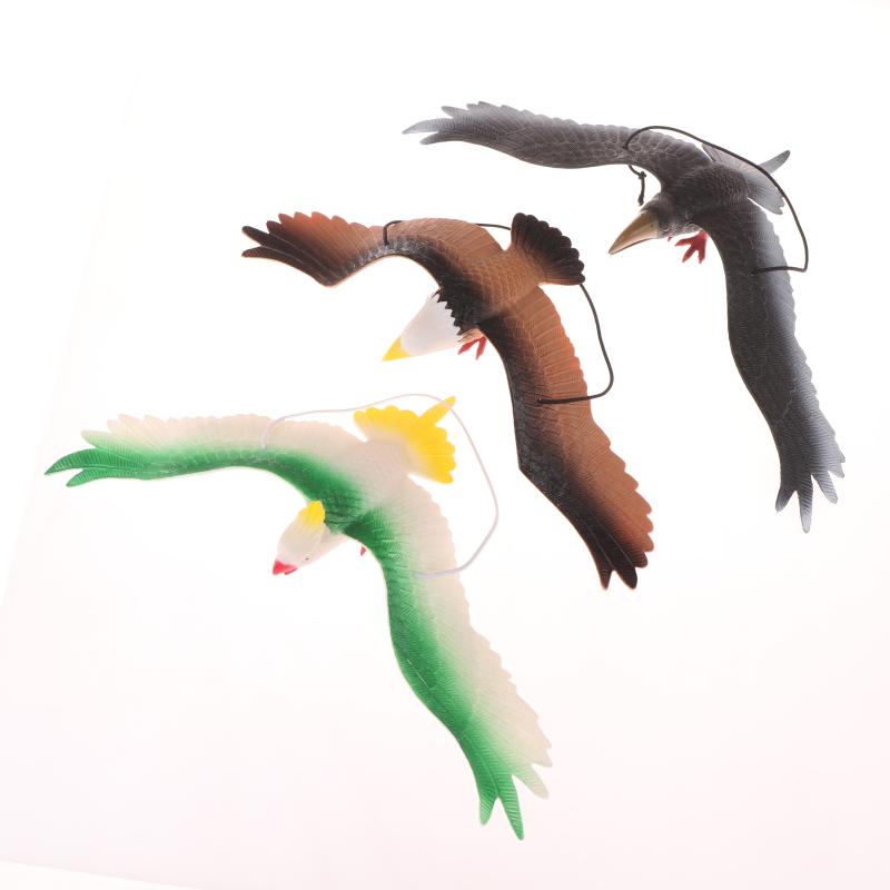 1 Piece Solid Static Figure Animal Bird Ornament Realistic Flying Eagle Model Figurine Interactive Desktop Decoration