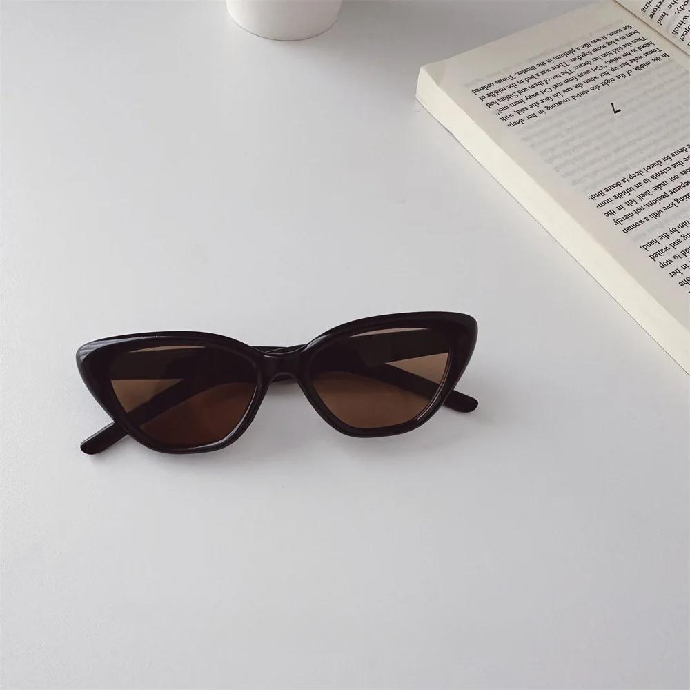 New Vintage Cat Eye Children Sunglasses Vintage Small Frame Sun Glasses For Kid Luxury Brand Design Outdoor Street Eyewear Uv400